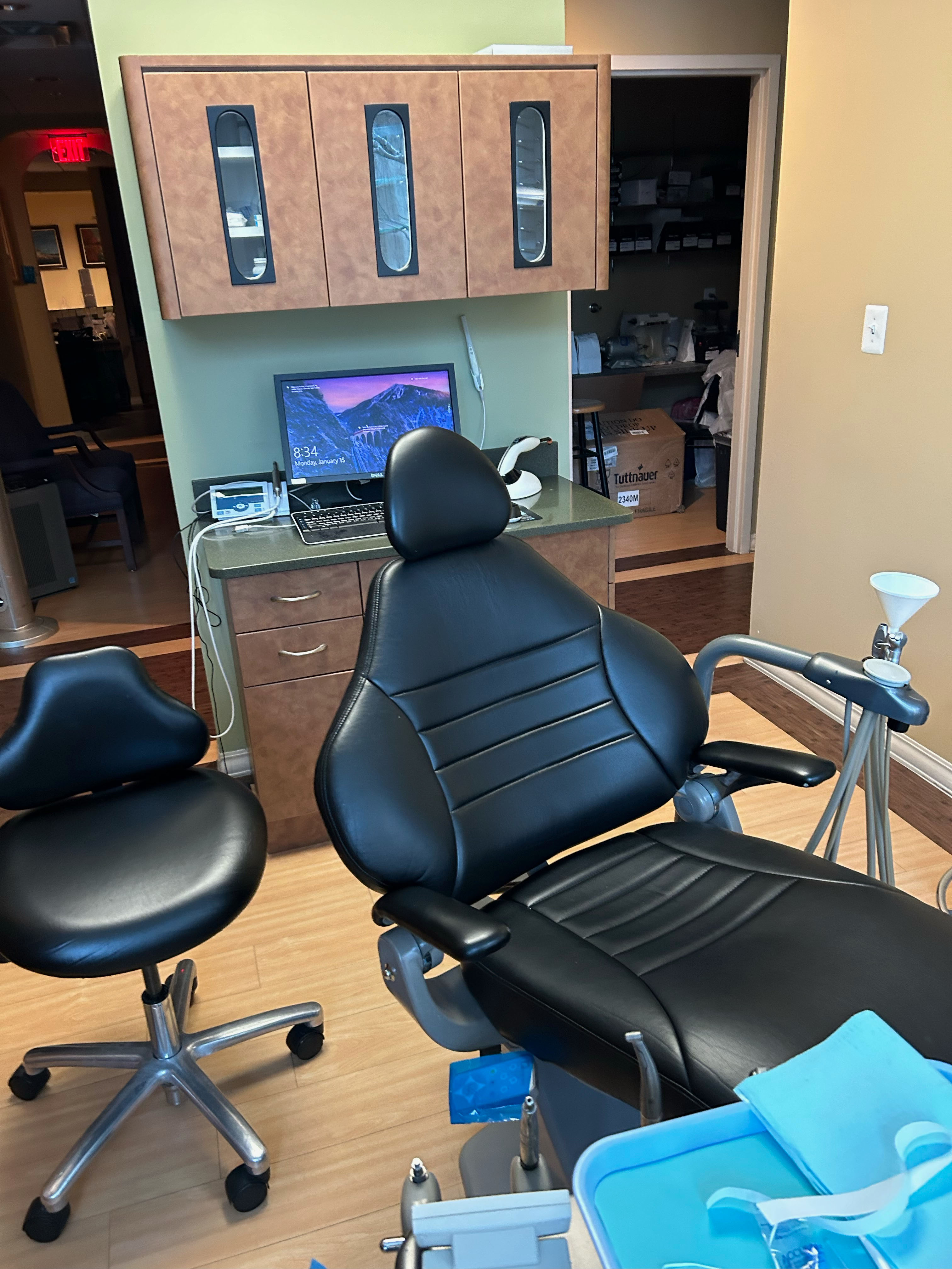 Dentist in Hyattsville