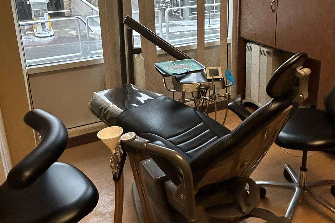 Dentist in Hyattsville